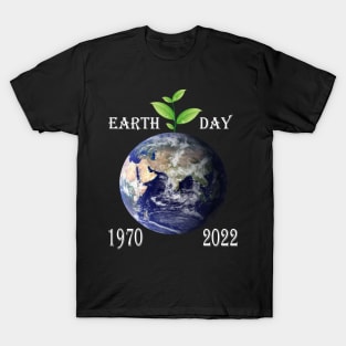 earth day 2022 T-Shirt